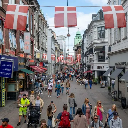 Perfect City-break In Cph Copenhague