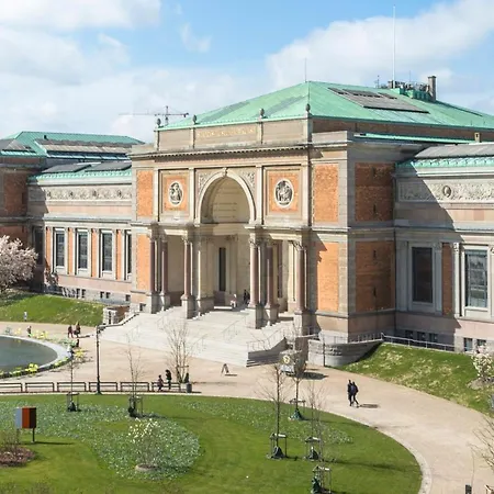 Perfect City-break In Cph Copenhagen